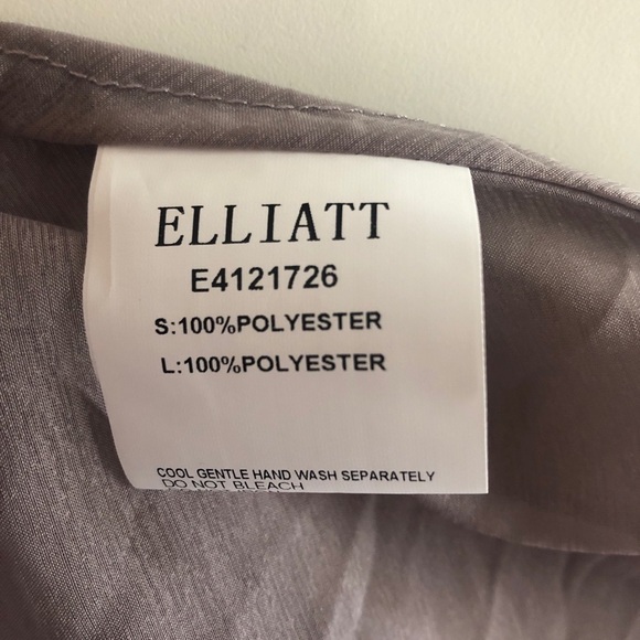 Elliatt Open Back A-Line Sparkler Dress - New with tag - Picture 6 of 10